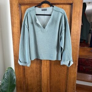 Urban Outfitters V-Neck Insulated Shirt - Greenish Blue